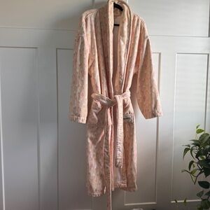Djerf Avenue Robe